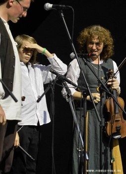 Bild: Fiddle Folk geblendet I Fiddle Folk geblendet I