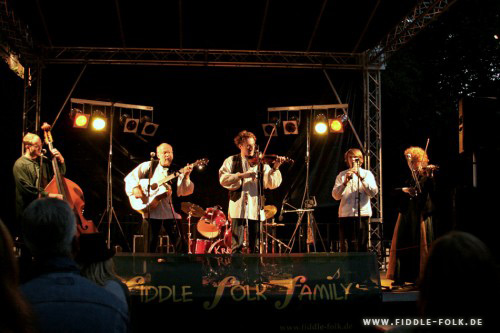 Die Familienband als Ganzes