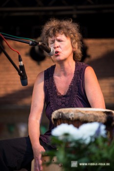 Kerstin Braun beim Singen