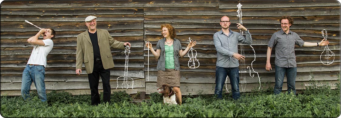 Fiddle Folk Family Startseitenbild